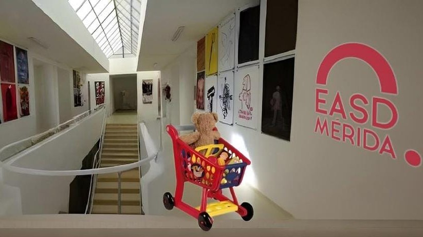 sala de exposiciones de la escuela