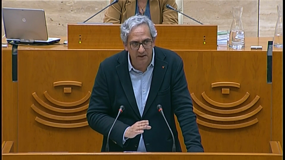 PP y Vox se suman a Unidas por Extremadura en su petición de que el SMI no tribute en el IRPF