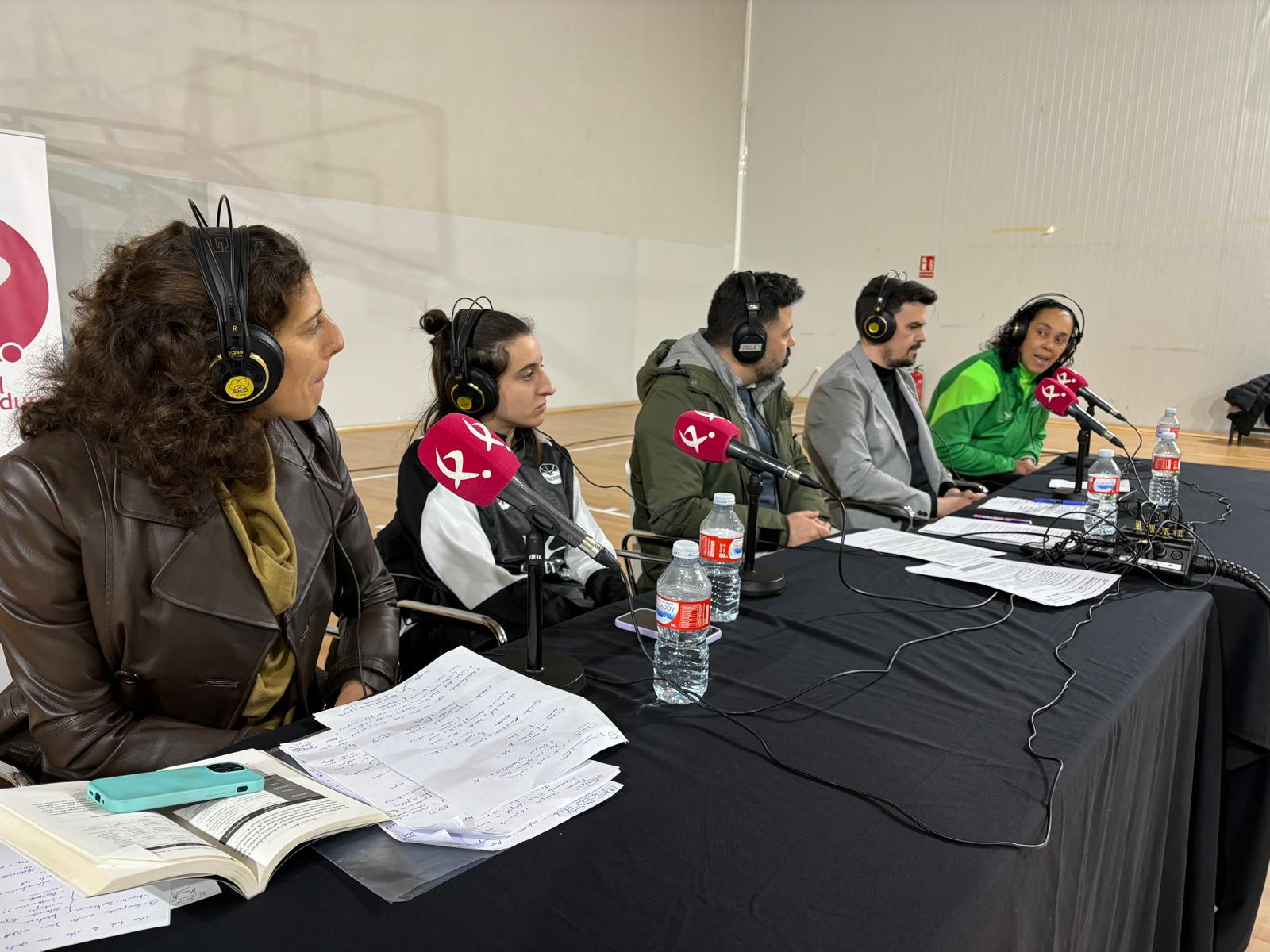 Mesa Deporte y Menstruación