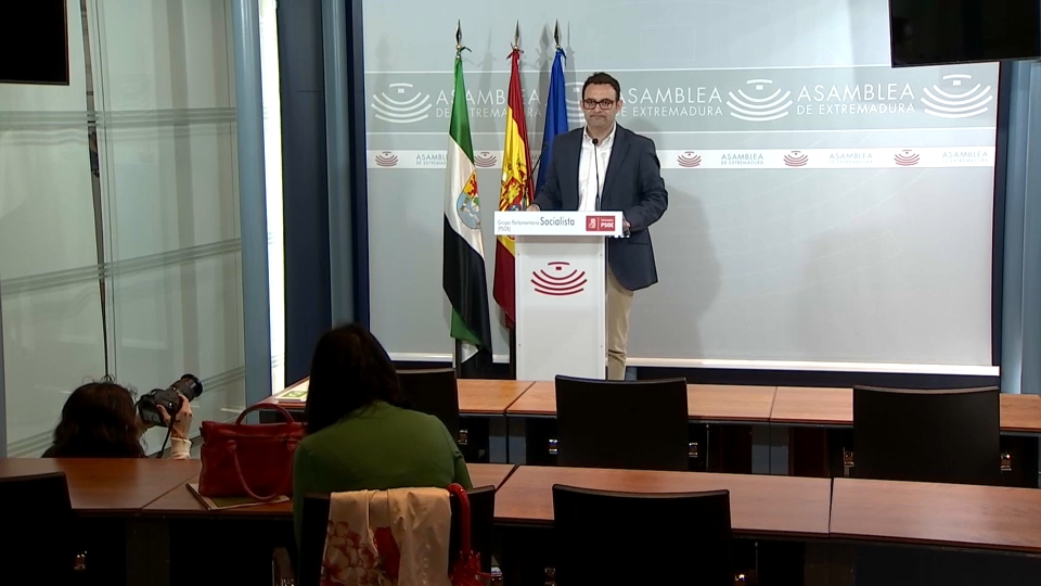 El PSOE extremeño asegura que la Junta ha disparado la deuda pública en 150 millones en los últimos seis meses
