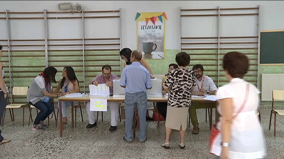Los partidos minoritarios se preparan para las elecciones anticipadas