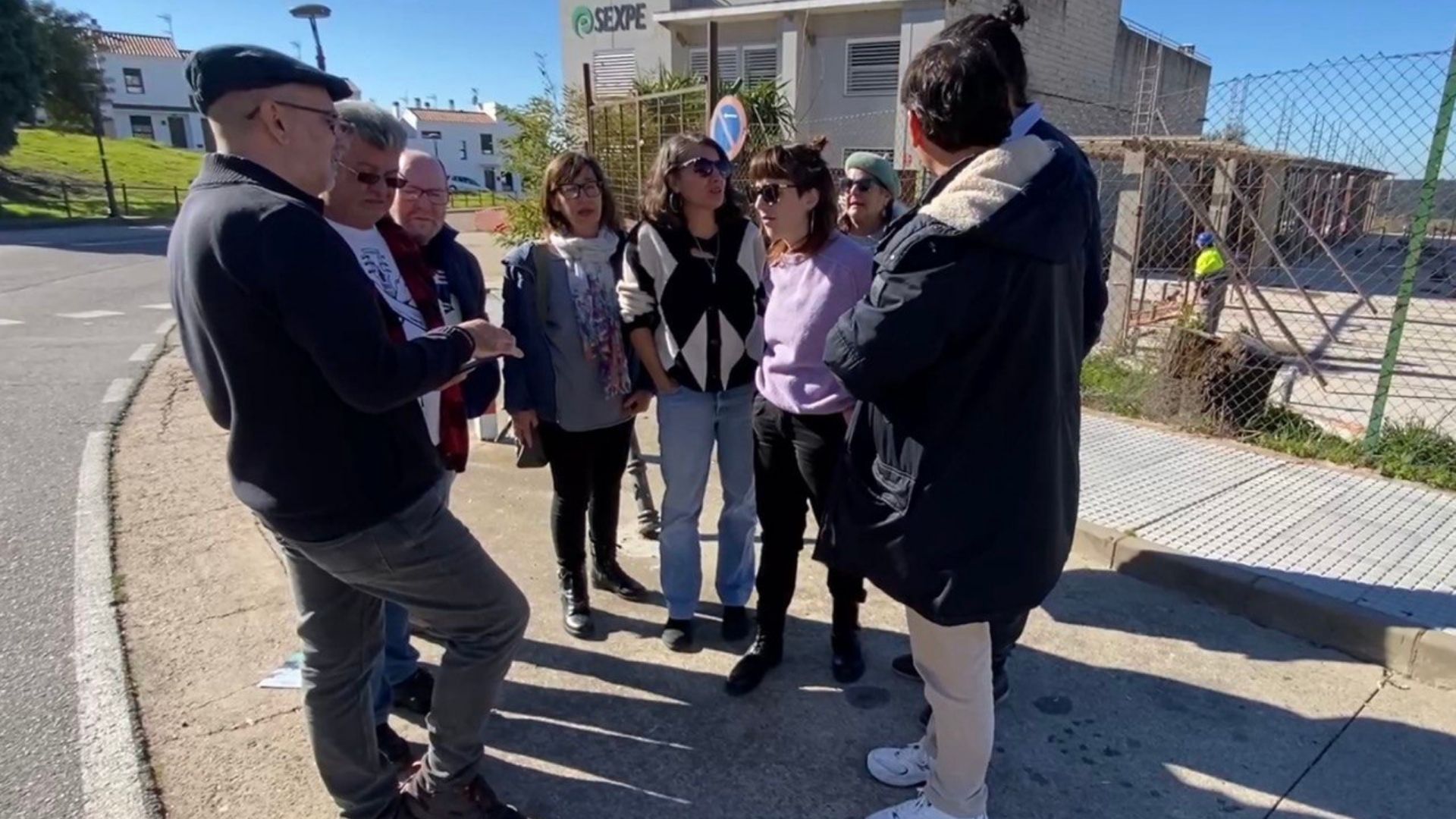 Irene de Miguel, de Unidas por Extremadura, durante una visita a Jerez de los Caballeros