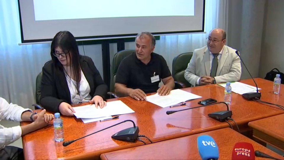 Firma del acuerdo