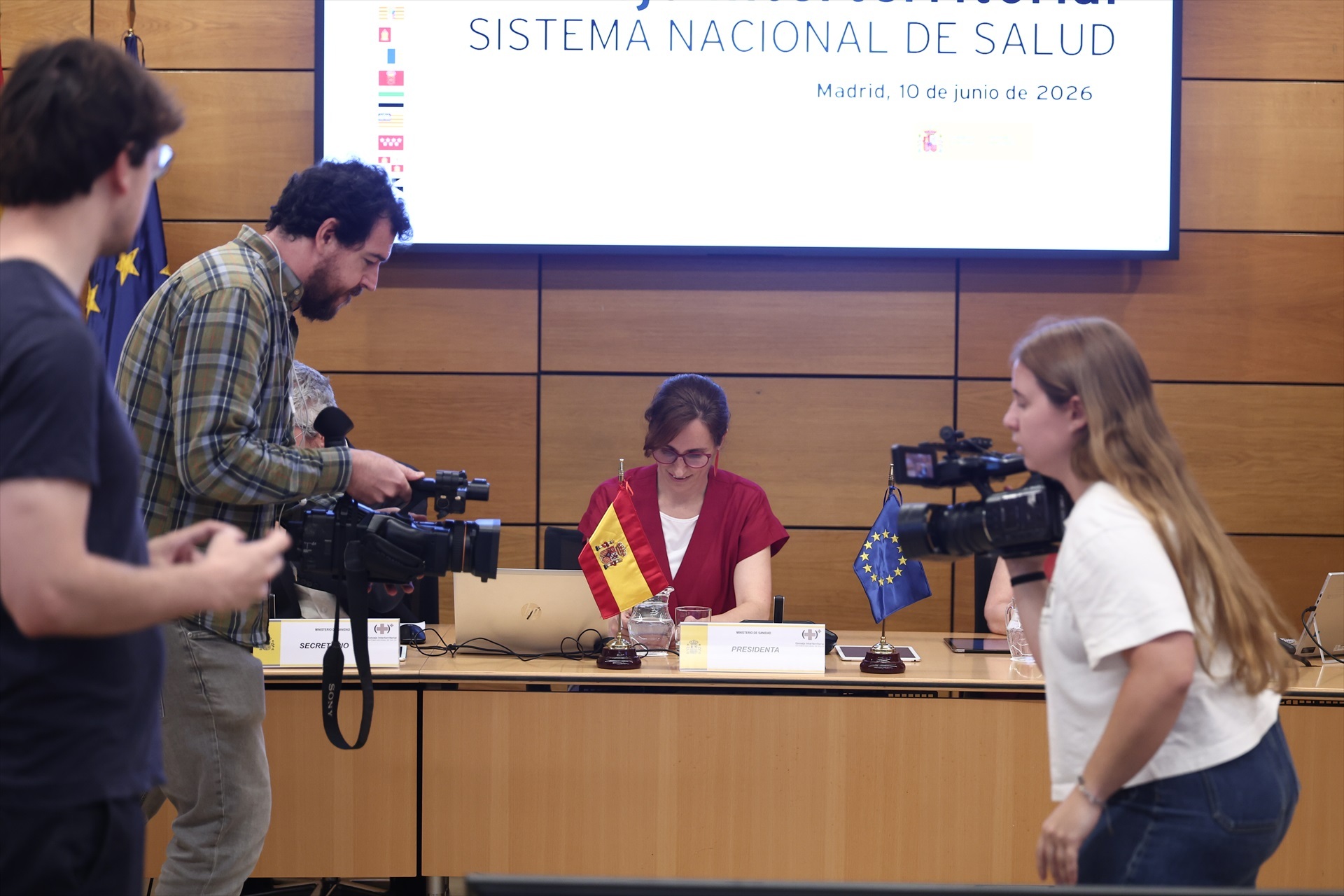 La ministra de Sanidad, Mónica García