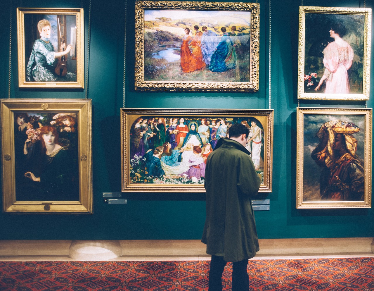 Escena en un museo. 