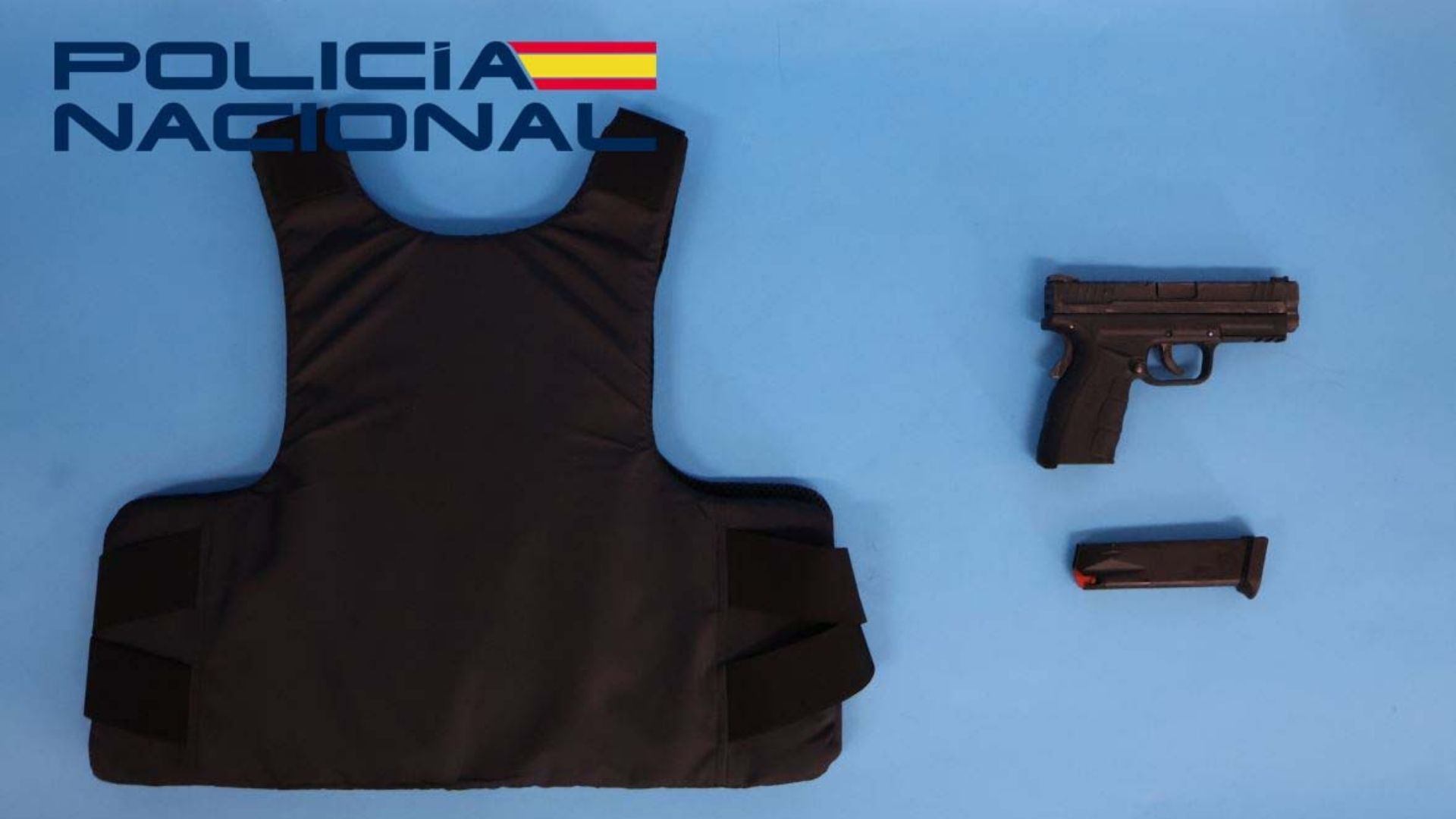 Objetos intervenidos durante la operación