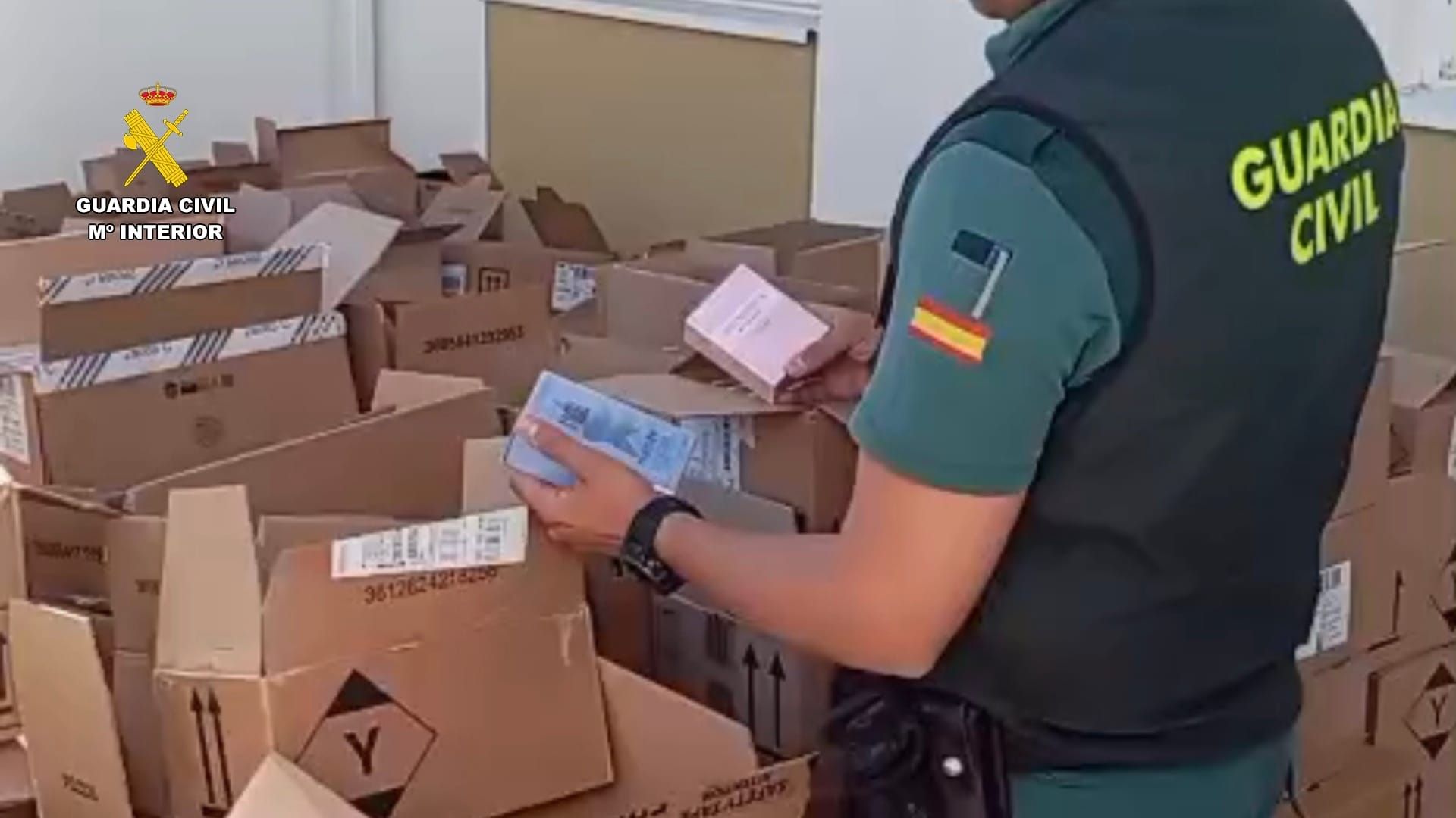 La Guardia Civil interviene los perfumes robados