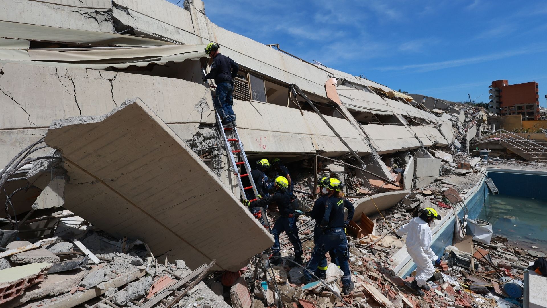 Trabajos de rescate en Venezuela