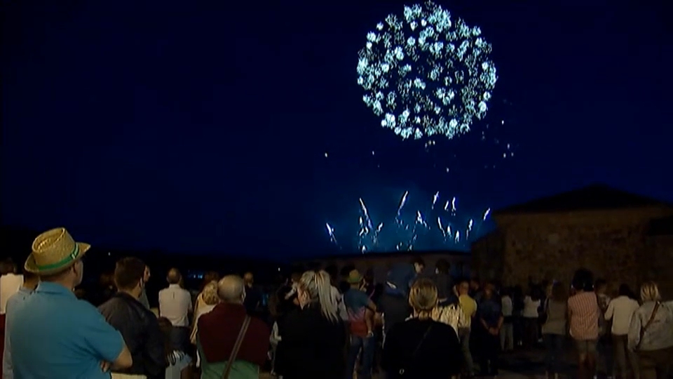 Fuegos artificiales en Plasencia en una imagen de archivo