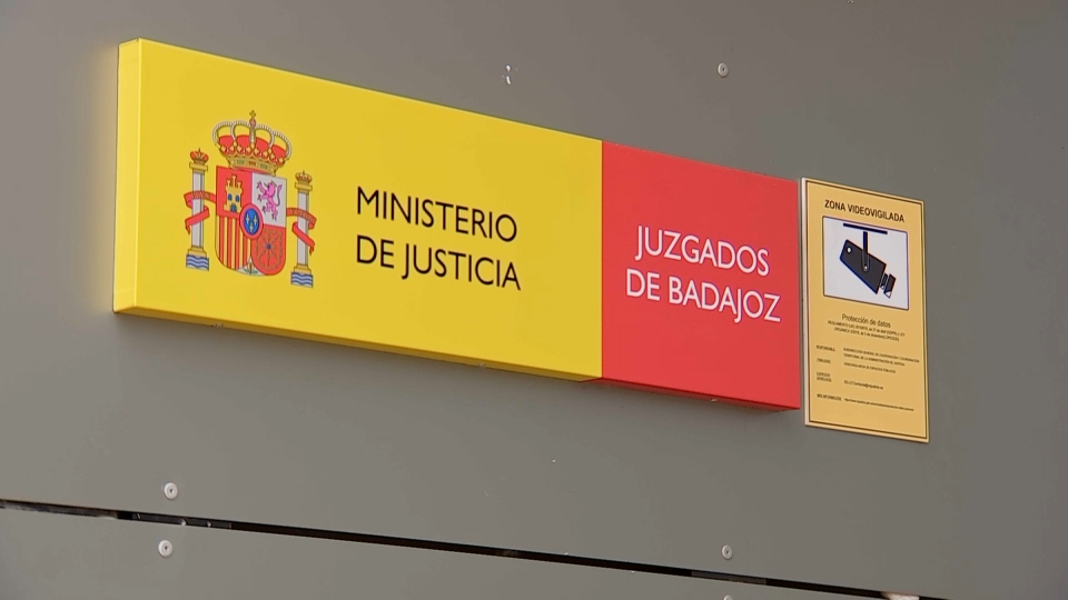 JUZGADOS DE BADAJOZ