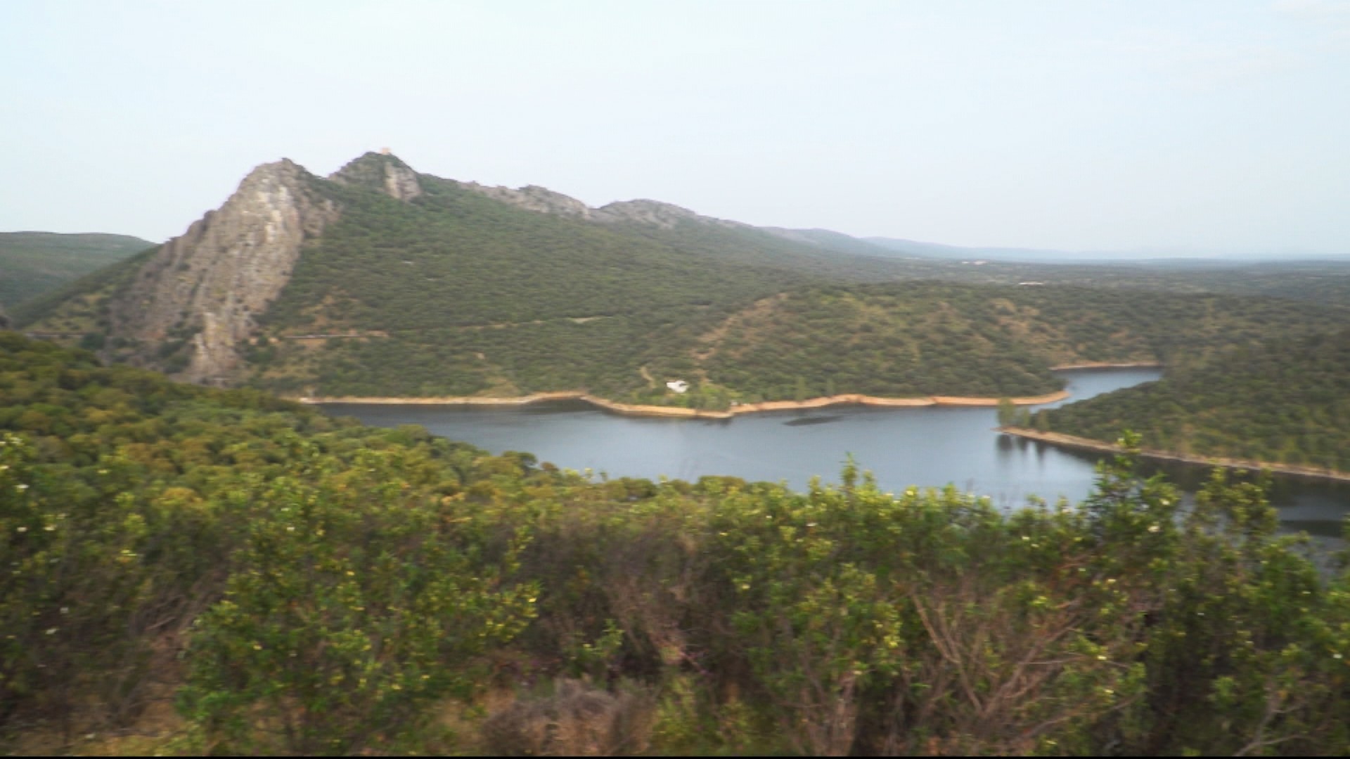 El Parque Nacional de Monfragüe contará próximamente con una nueva ruta senderista que permitirá descubrir uno de sus paisajes más emblemáticos desde una perspectiva completamente distinta