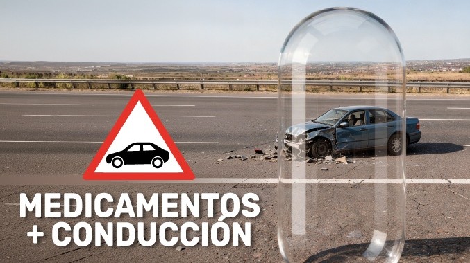 Vehículo siniestrado en una carretera