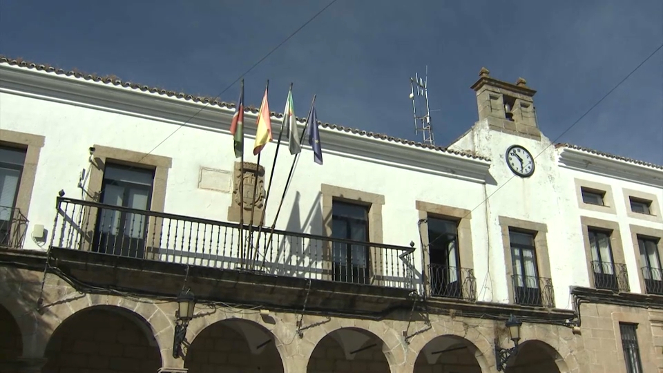 Valencia de Alcántara recupera la memoria de la emigración de los años 60 y 70