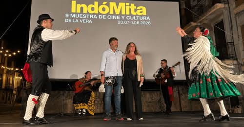 La Muestra IndóMita reconoce a dos cofundadores de Productora Harry con la Faltriquera Verata