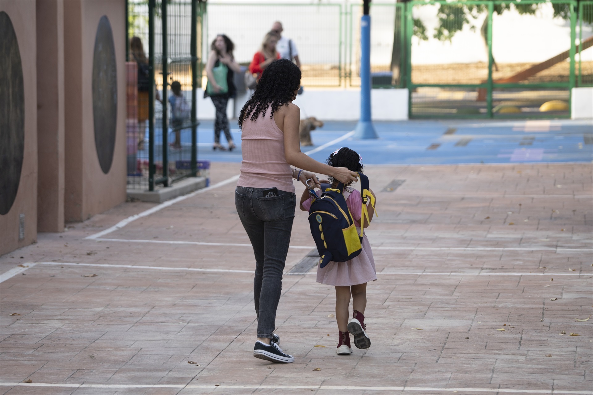 Las deducciones más comunes de la vuelta al cole son la compra de libros y material escolar, según Técnicos de Hacienda