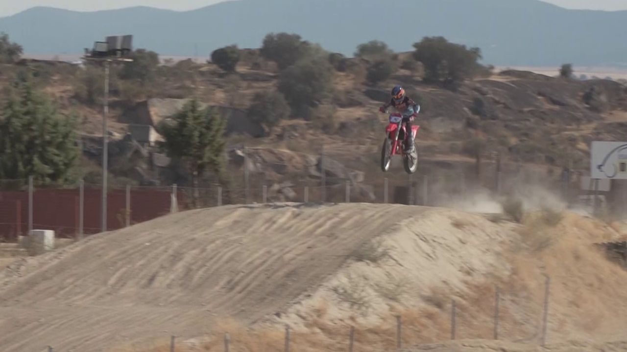 Campeona de motocross