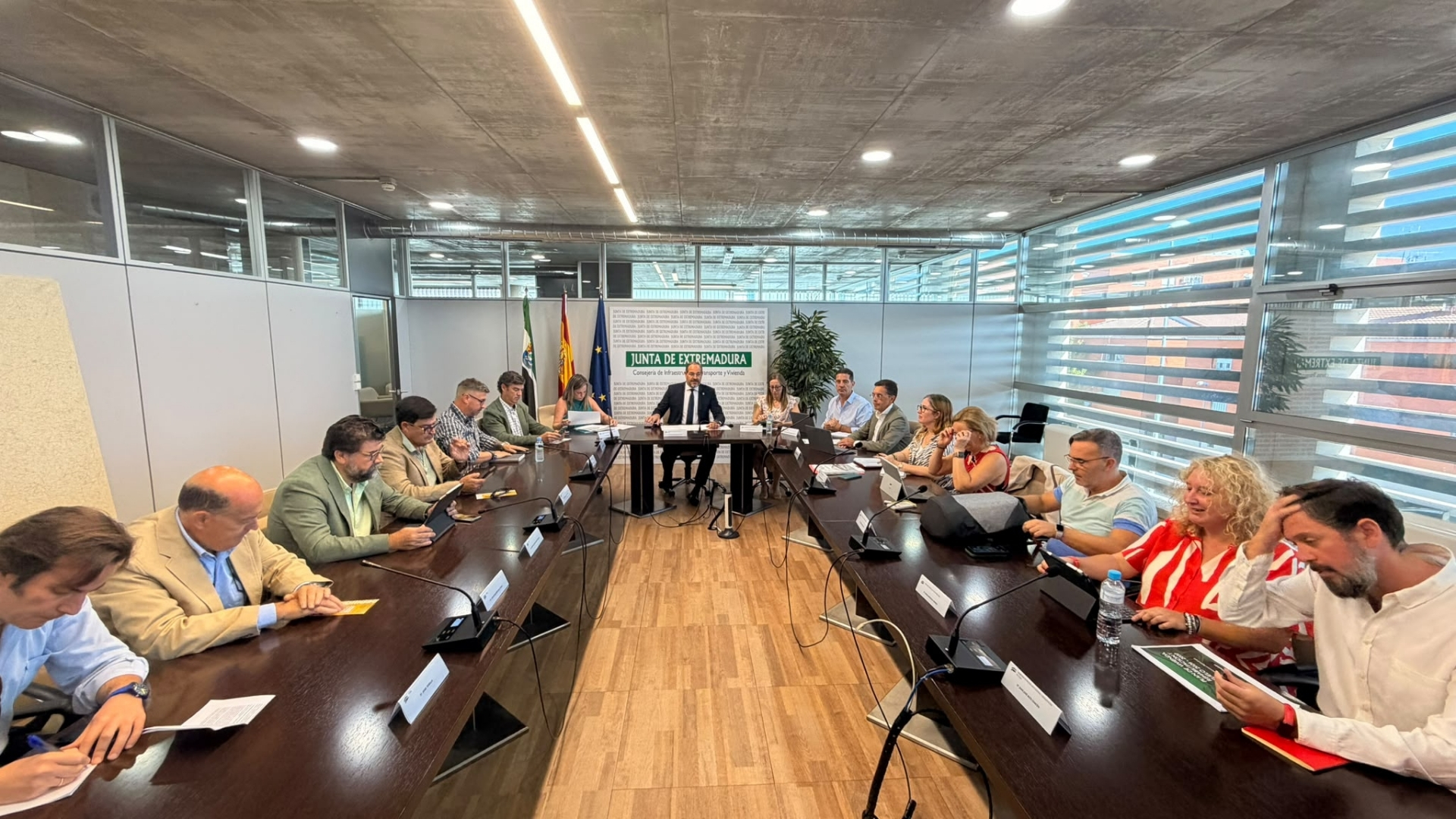 La Junta y los agentes sociales acuerdan un Plan de Vivienda 2026-2030 con más de 950 millones 