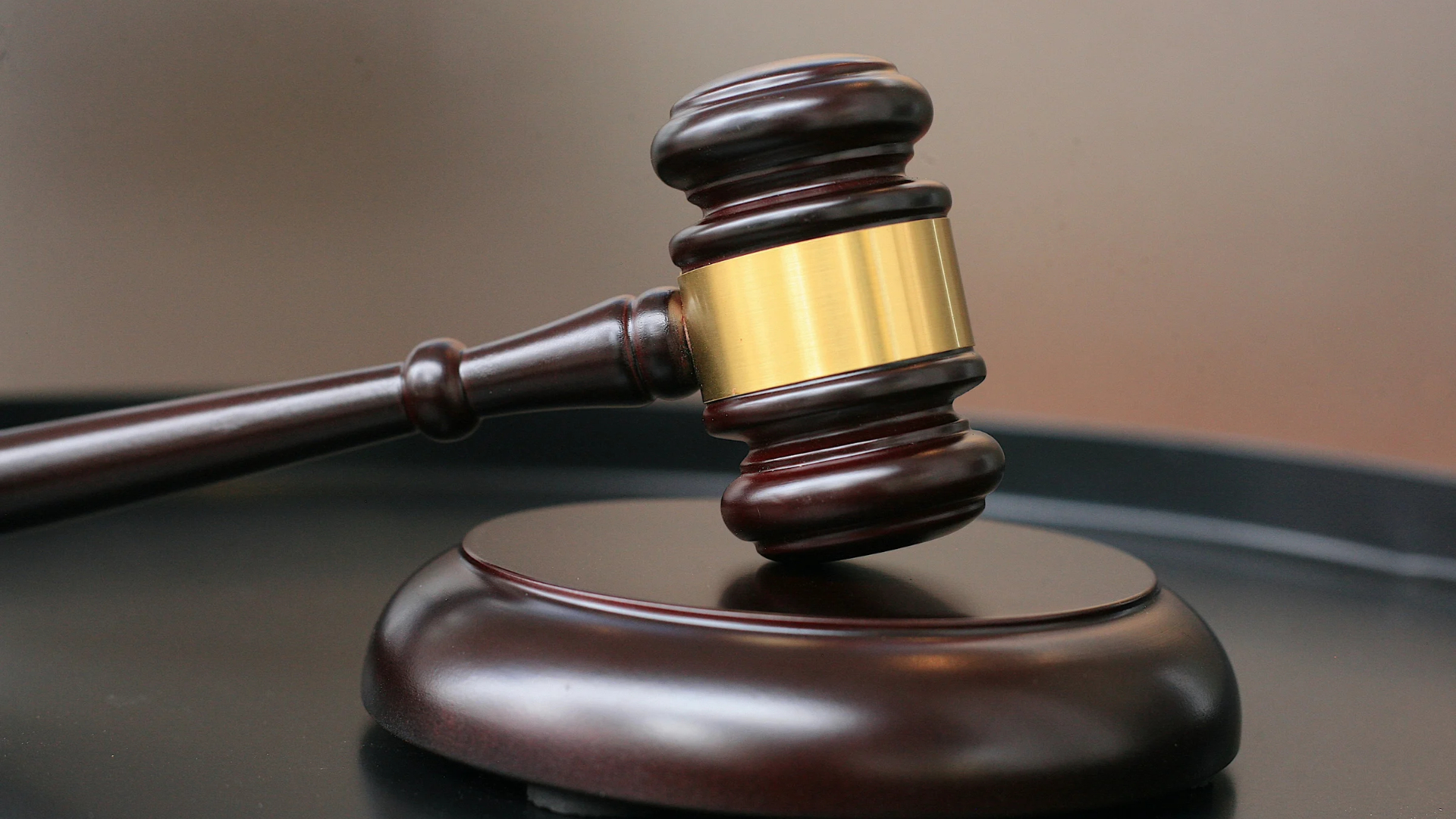 Imagen de archivo de un mazo judicial