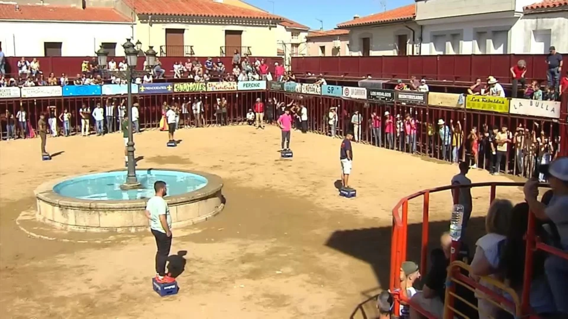 Las capeas congregan a vecinos y visitantes en Huertas de Ánimas