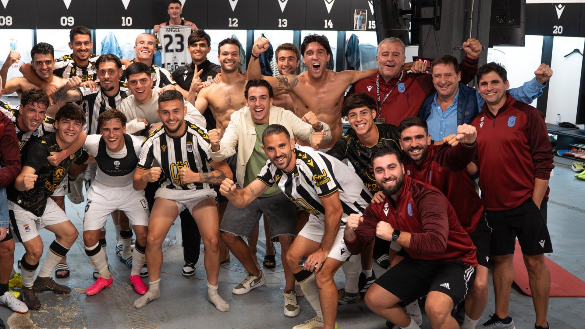 El Badajoz vence al Atlético Sanluqueño