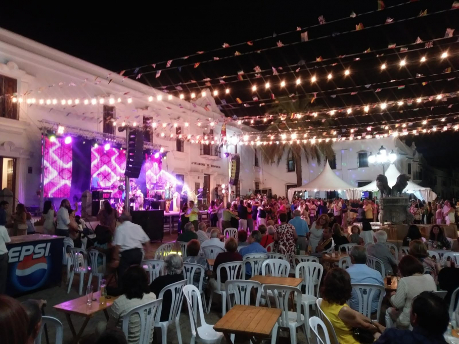 Fiestas patronales en la localidad de Bienvenida (Badajoz).