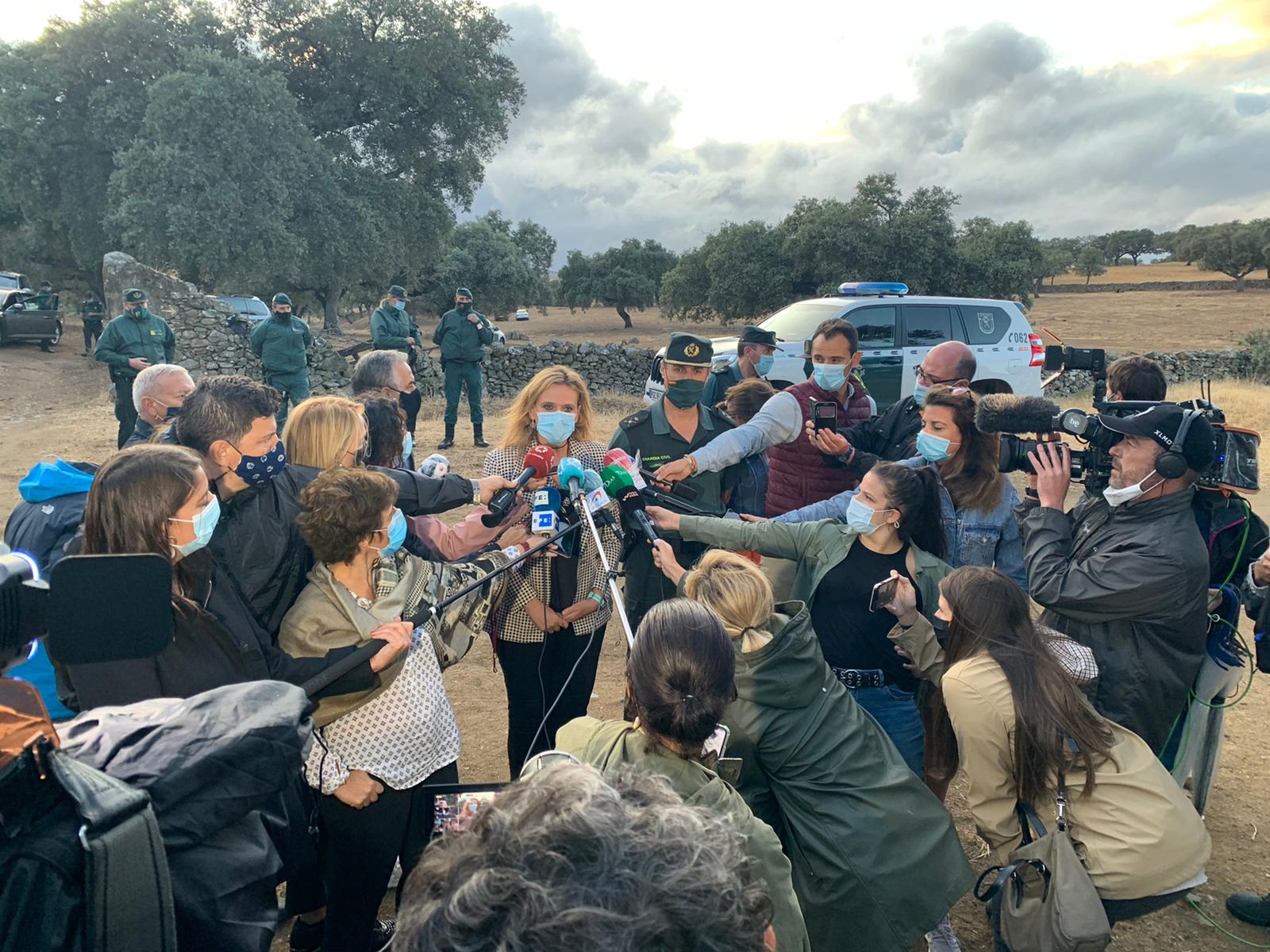 La Delegada del Gobierno en Extremadura, Yolanda García Seco, atiende a los medios.