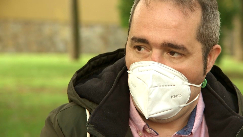 David Ruiz tiene 37 años y ha estado dos veces ingresado por covid-19 