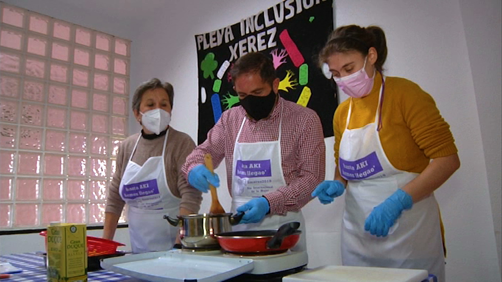 Dotes culinarias de los usuarios del centro ocupacional de Plena Inclusión Xerez de Jerez de los Caballeros,