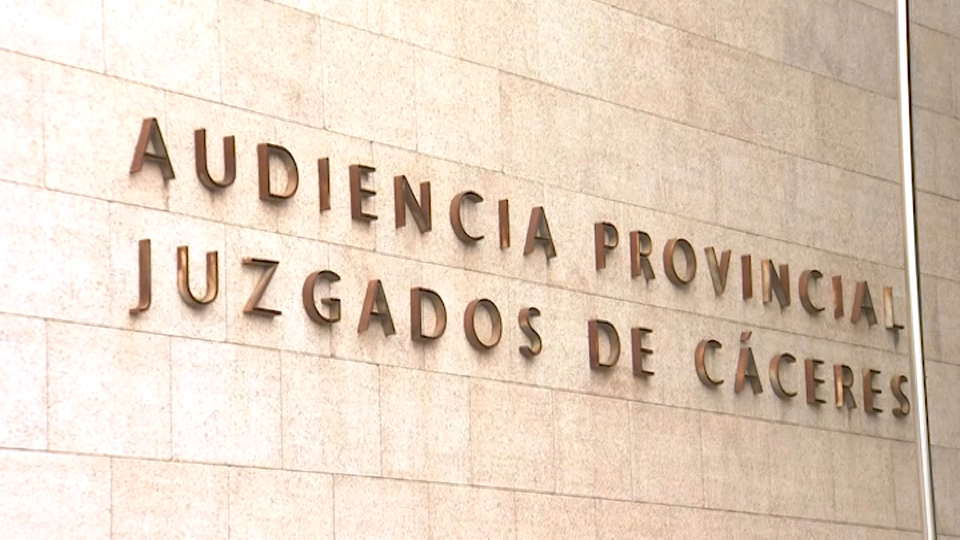 Fachada de la Audiencia Provincial de Cáceres