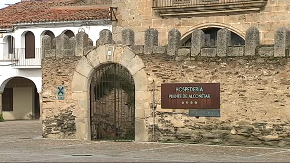 Parte de los residentes fueron trasladados a la hospedería de Garrovillas de Alconétar en los momentos más duros de contagios