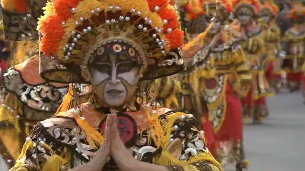 Desfile de comparsas en Badajoz