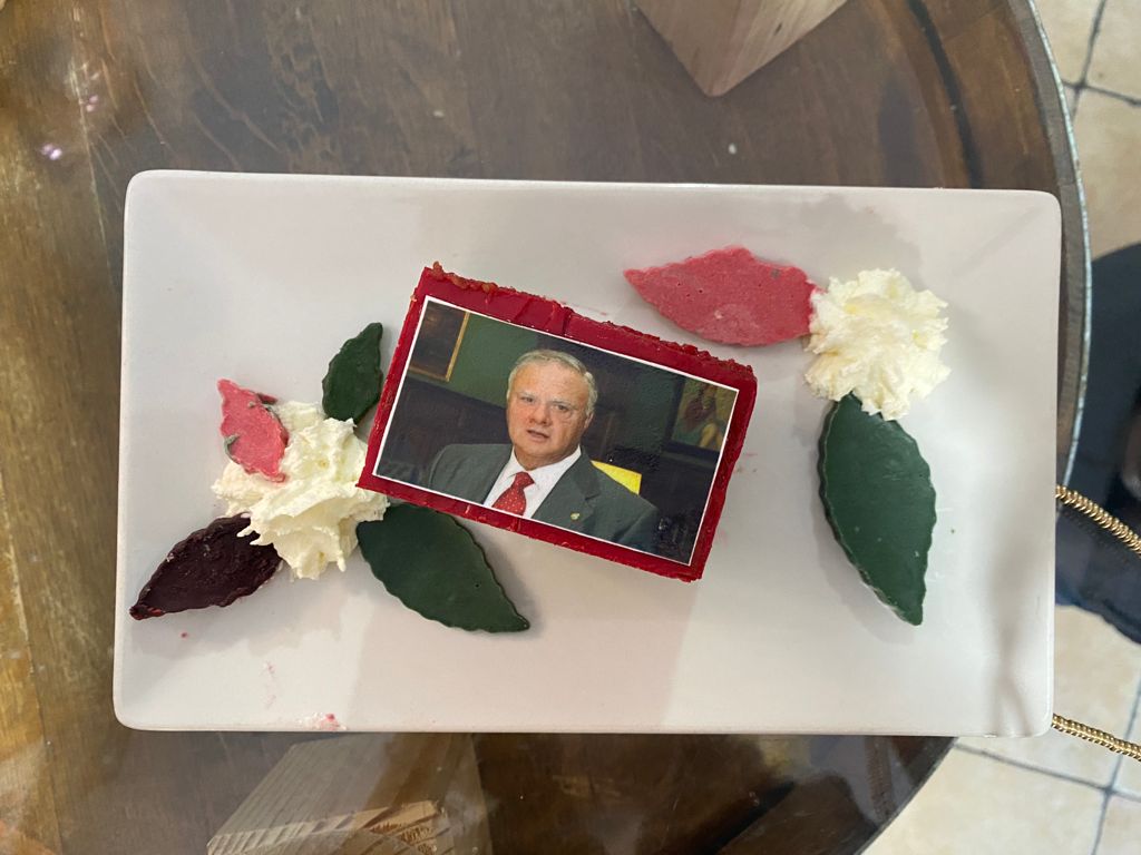 Tarta homenaje a Miguel Celdrán.