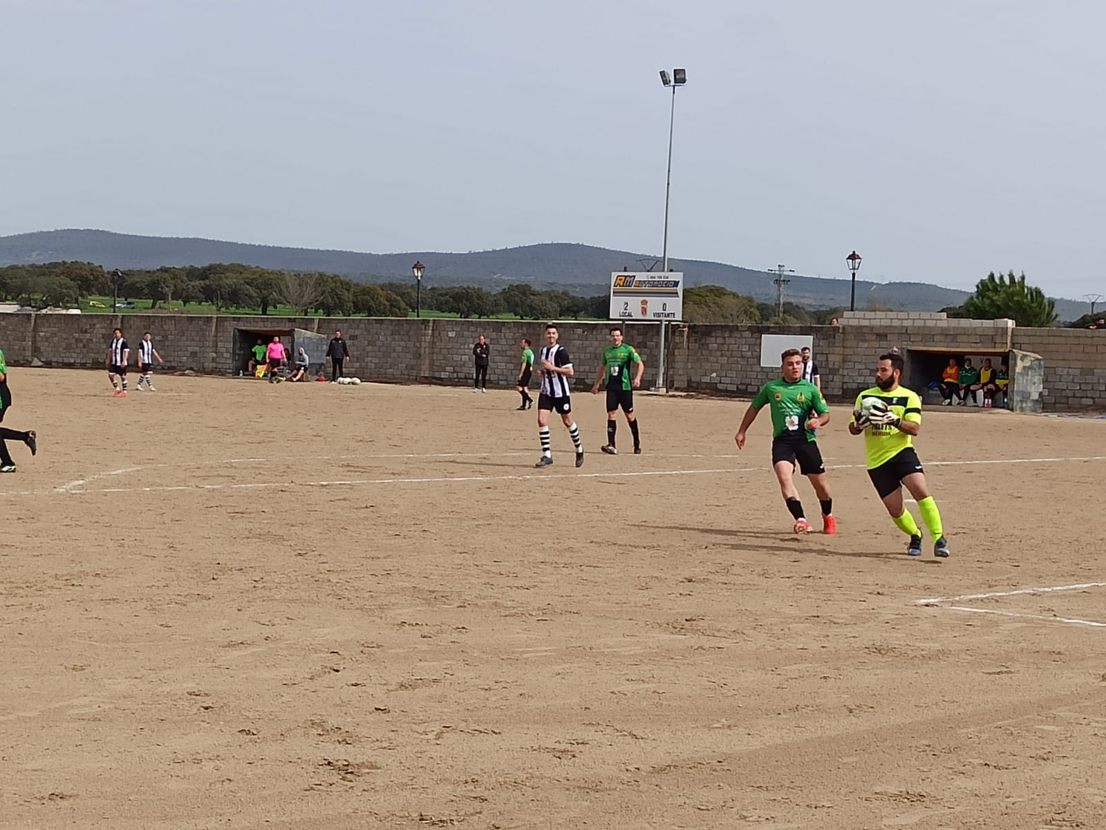 Partido amistoso y solidario con las víctimas de la invasión rusa de Ucrania