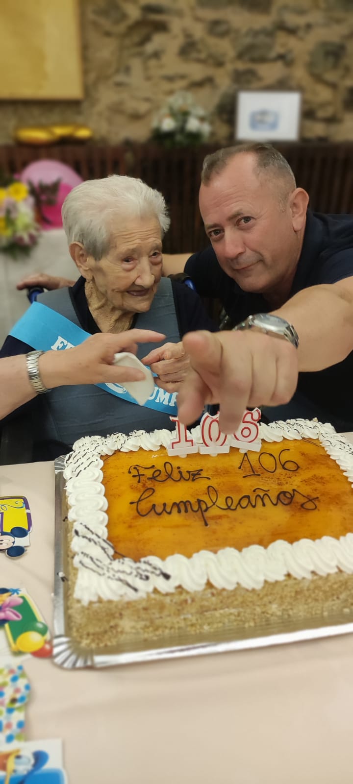Isidra cumple 106 años