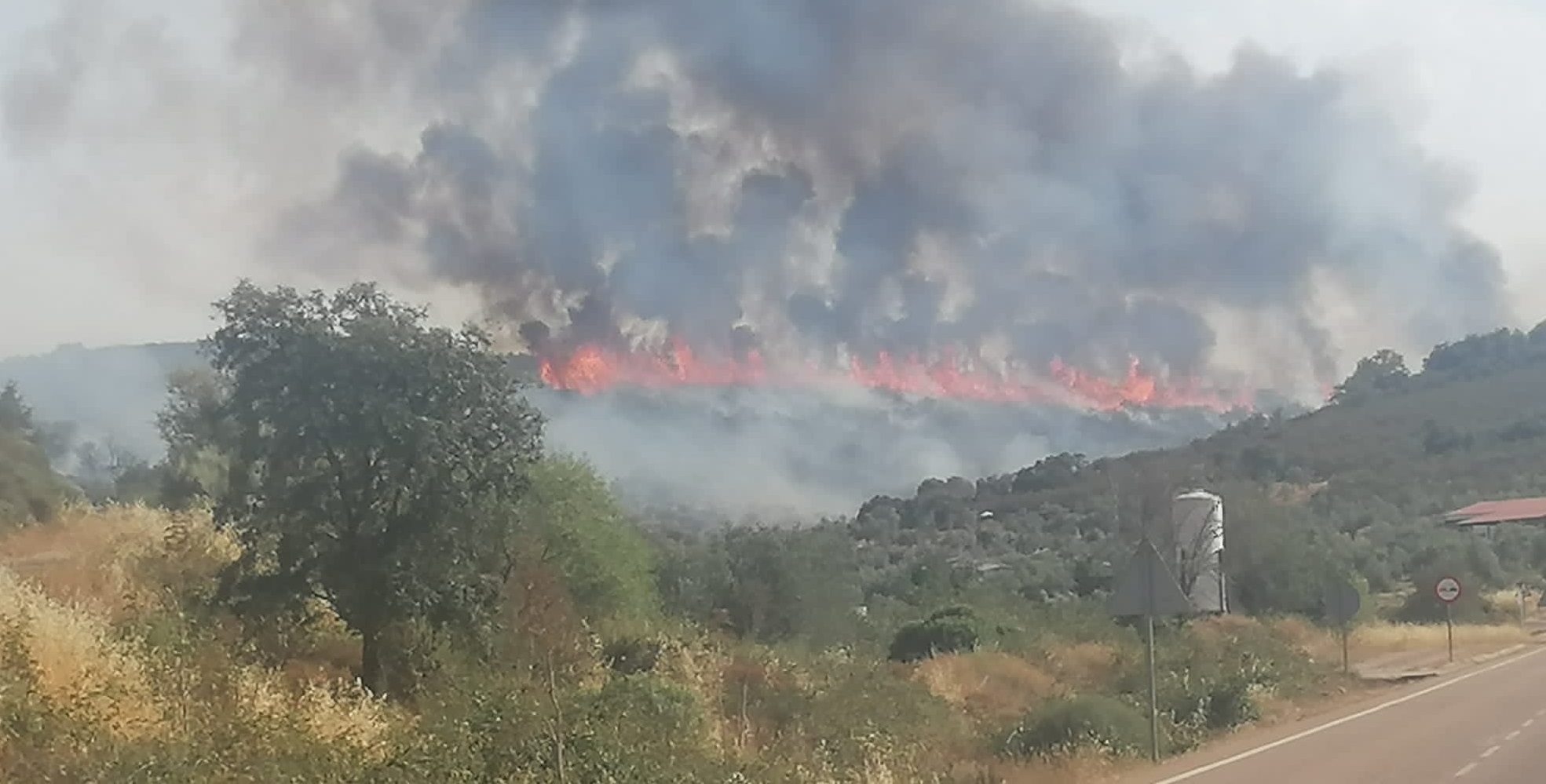 Incendio forestal Monterrubio de la Serena