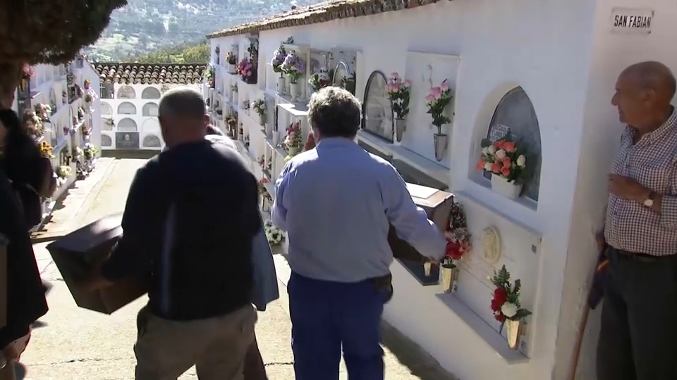 Los represaliados en Feria ya descansan en paz