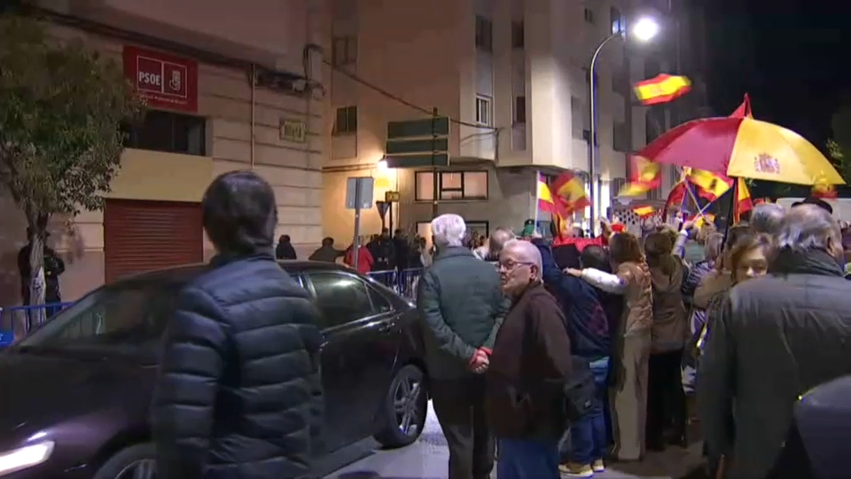 Protesta contra la amnistía en Badajoz