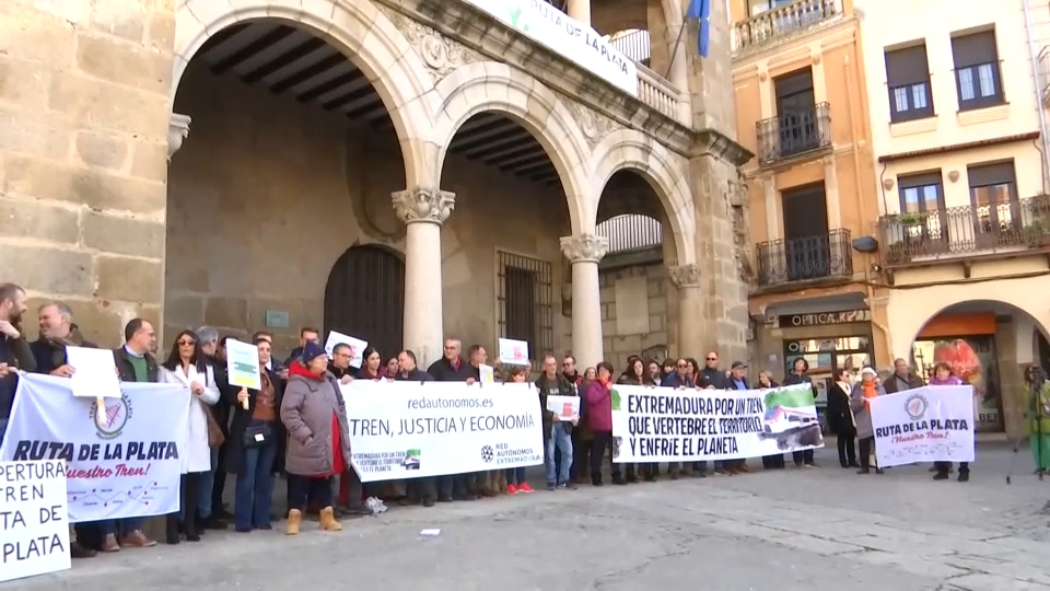 Exigen la recuperación del tren Ruta de la Plata