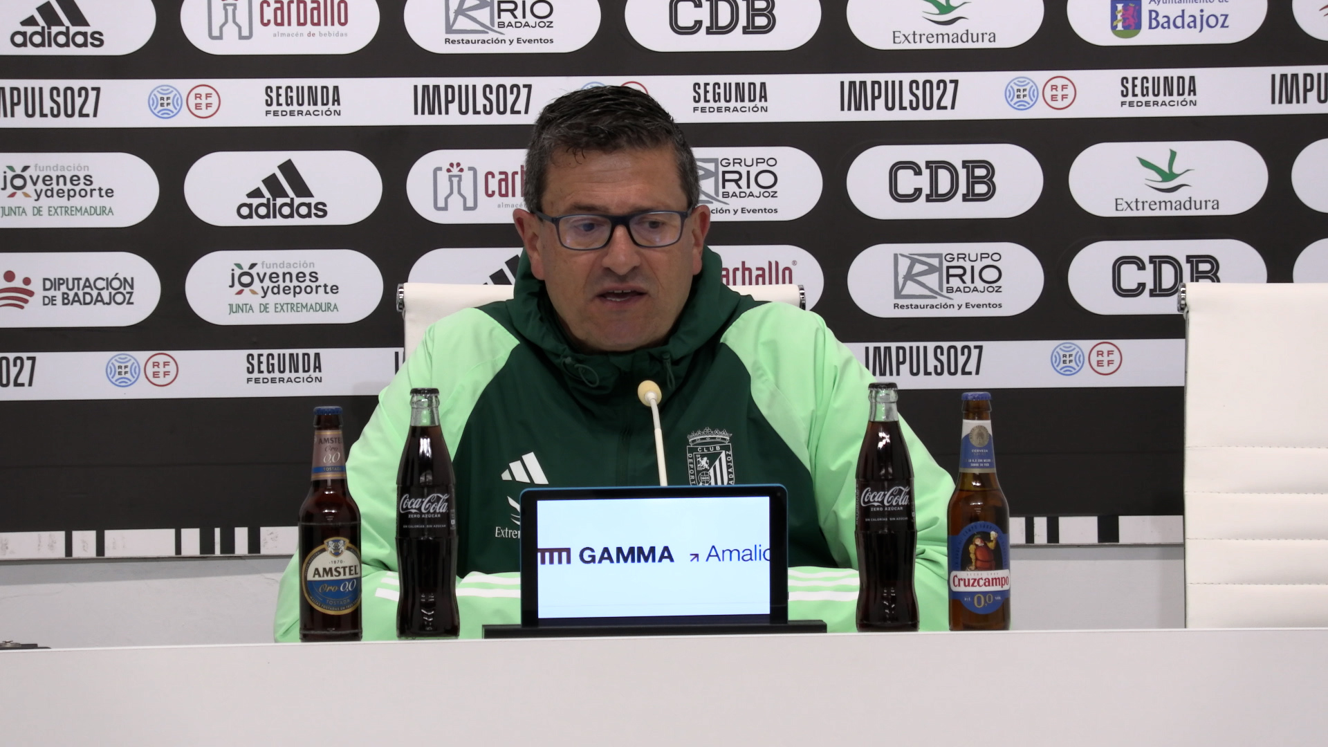 Iñaki Alonso deja de ser técnico del CD Badajoz.