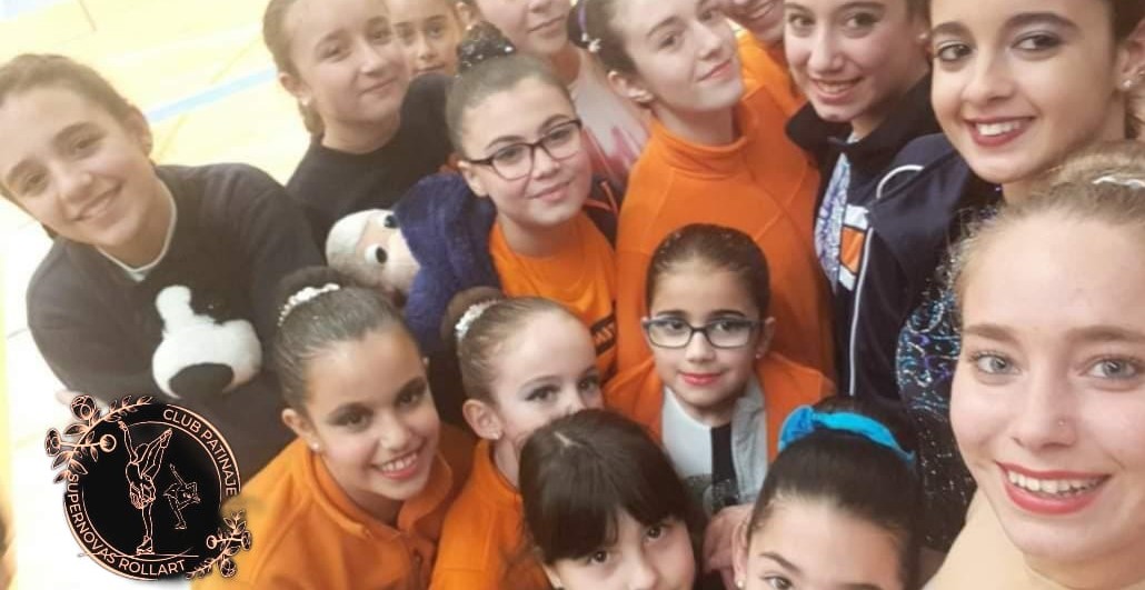 Jessica con sus alumnas