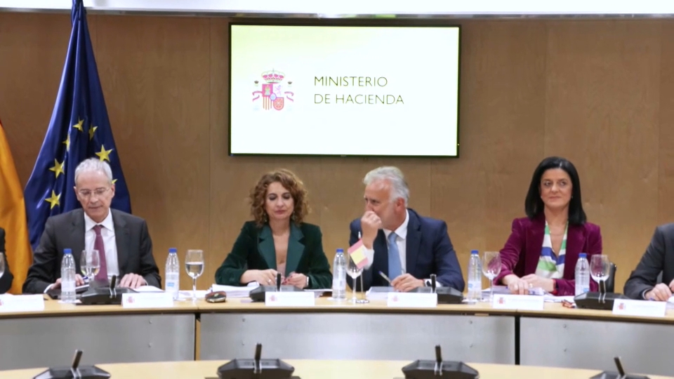 El Gobierno convocará mensualmente a las Comunidadaes para participar en el plan frente a los aranceles