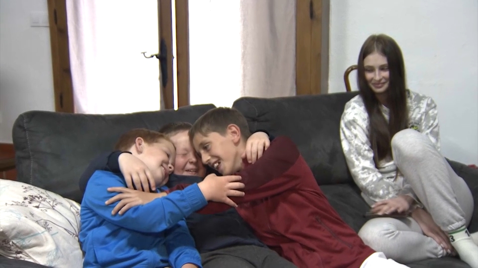 La familia ucraniana&nbsp;Dehtiarenko se reencuentra en Llerena