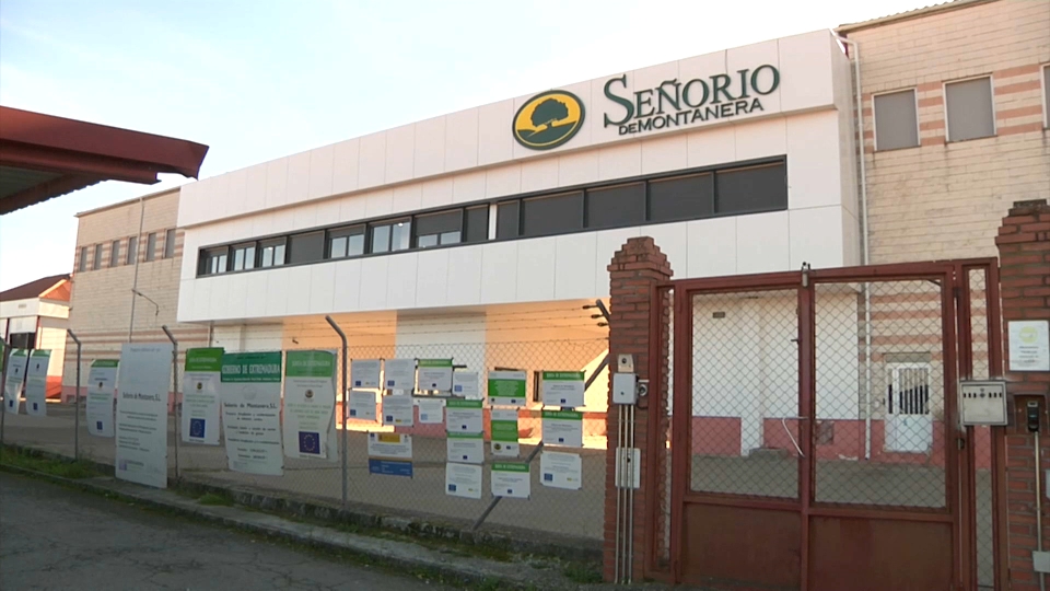Como la industria del tomate no está en campaña, no se ha visto afectada. Pero sí aquellas fabricas que se dedican al envasado para la venta al público.&nbsp;
