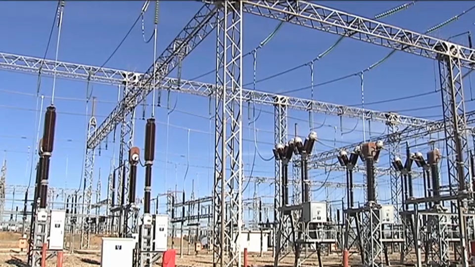 El precio de la luz repunta este domingo a 10,71 euros/MWh pero tendrá nueve horas de coste cero o negativo
