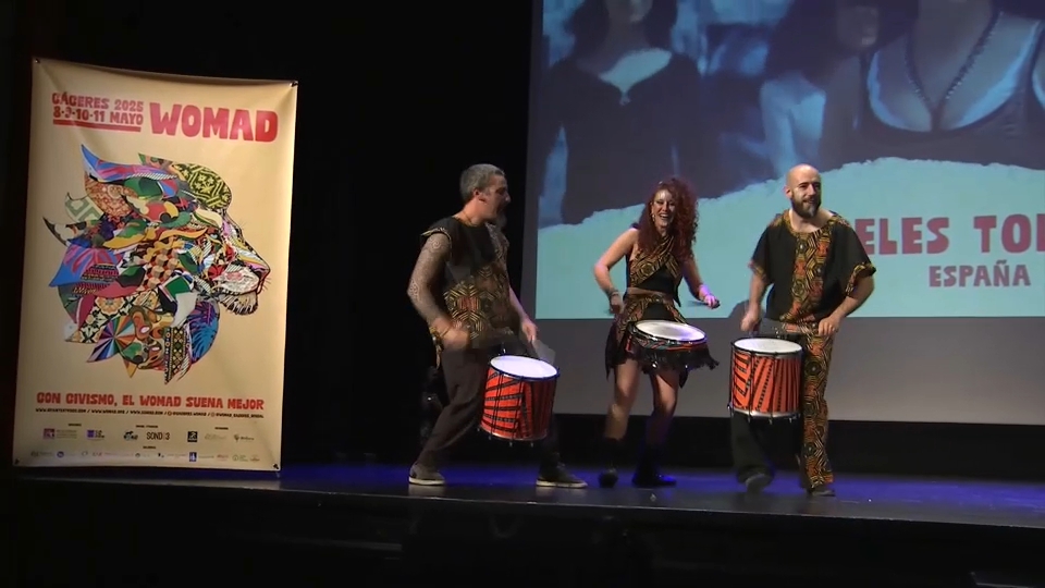 El festival Womad de Cáceres ofrece este sábado diez conciertos con grupos de Holanda, Colombia, Tanzania o Portugal