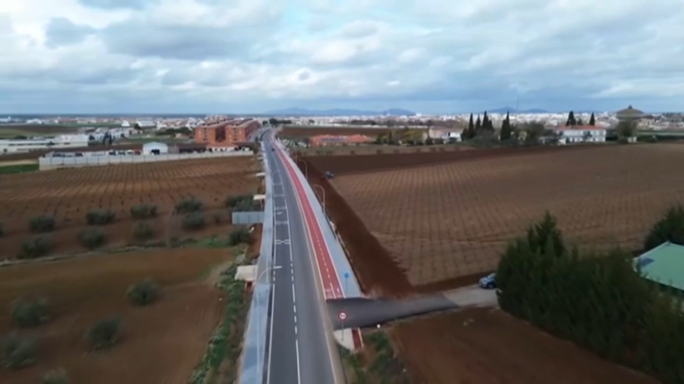 La carretera BA-071 de Fuente del Maestre a Feria permanecerá cortada al tráfico por trabajos de mejora de la vía