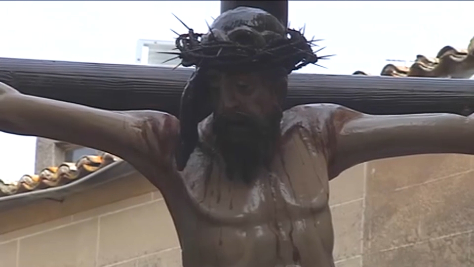 Jesús de la Expiración, los Estudiantes y el Santo Entierro Magno protagonizan el Viernes Santo en Cáceres