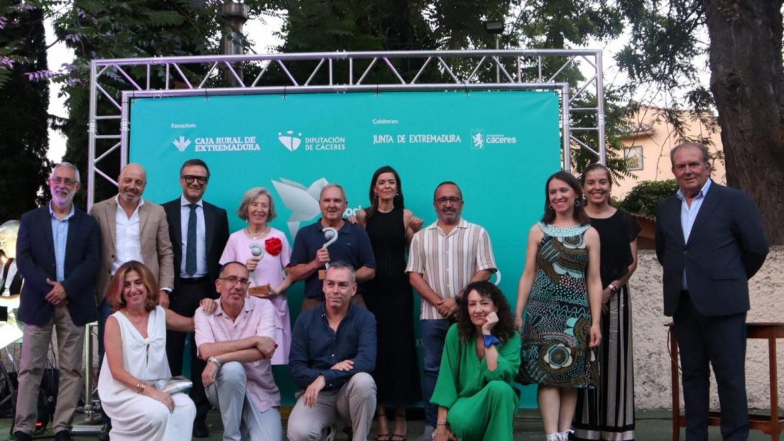 Premios de Periodismo, que reconocieron la trayectoria profesional de Ángeles Luaces y Juan Antonio Pérez Mateos