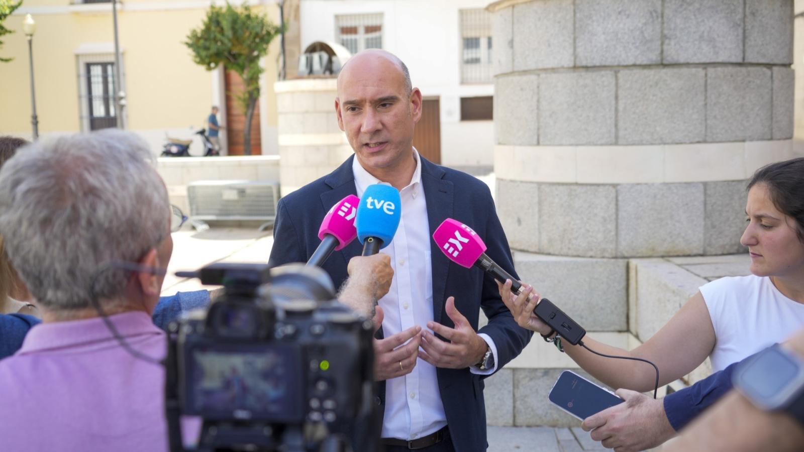 El portavoz del Grupo Parlamentario Popular, José Ángel Sánchez Juliá.