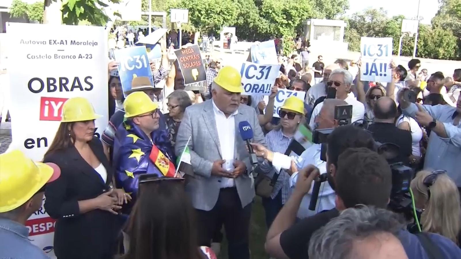 Concentración en Monfortinho
